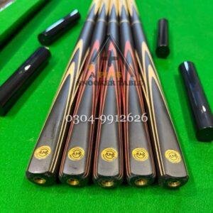 Professional snooker cue stick made in Pakistan by A Plus Snooker Table, high-quality 3-piece cue for beginners and professionals with smooth finish and perfect balance.
